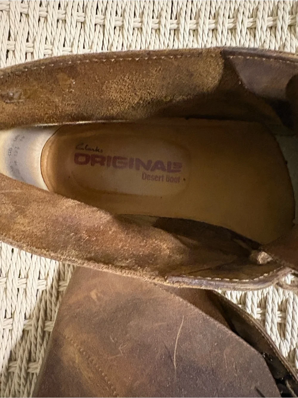 Clarks Men's Rustic Brown Leather Chukka Boots